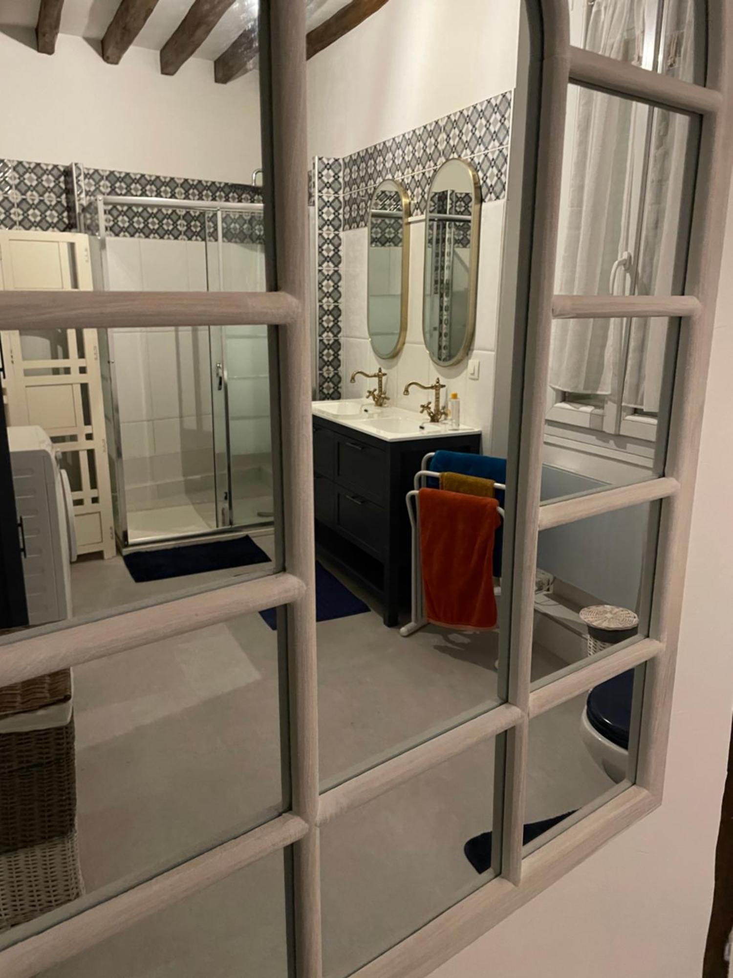 Villa Fontaine Avec Piscine Interieur Chauffee-Maison De Campagne Familiale -Ideal Vacances Ou Sejour Professionnel -3 Chambres-Bureau Separe -Lit Bebe - Parking Facile & Gratuit Bagian luar foto