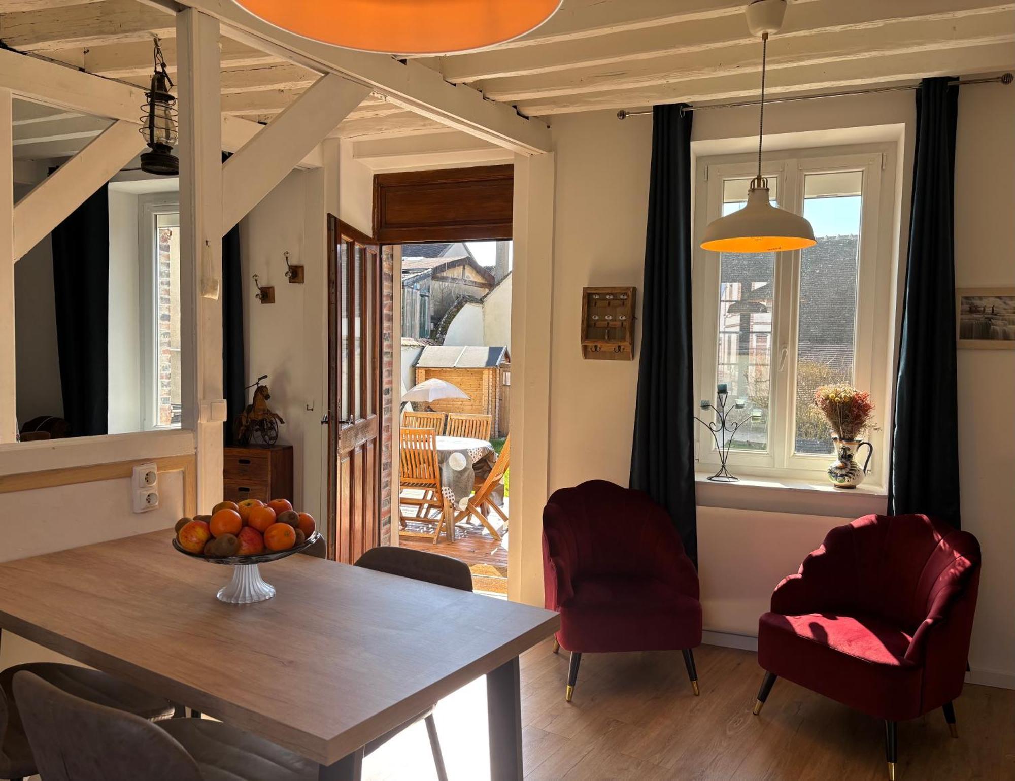 Villa Fontaine Avec Piscine Interieur Chauffee-Maison De Campagne Familiale -Ideal Vacances Ou Sejour Professionnel -3 Chambres-Bureau Separe -Lit Bebe - Parking Facile & Gratuit Bagian luar foto