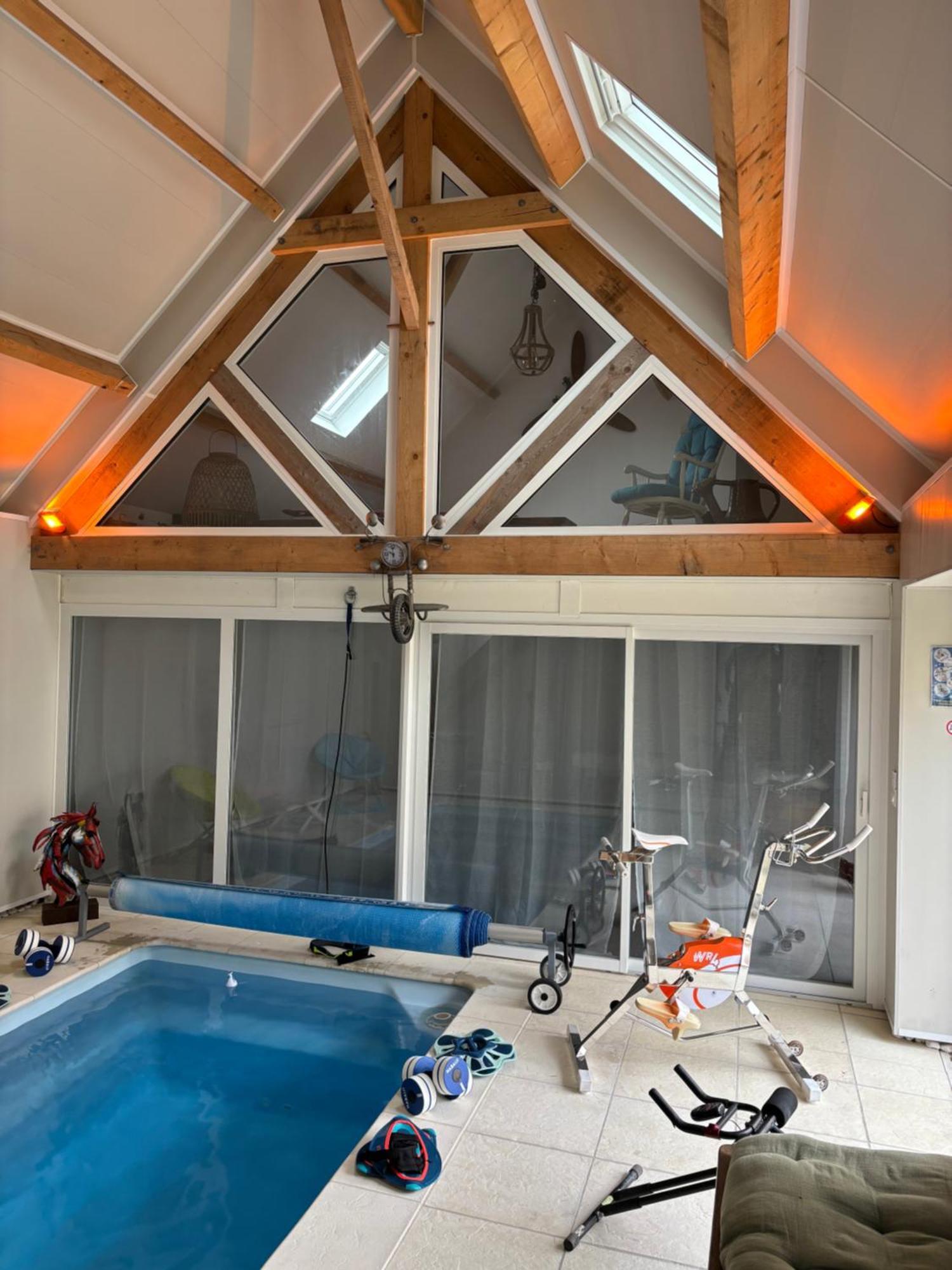 Villa Fontaine Avec Piscine Interieur Chauffee-Maison De Campagne Familiale -Ideal Vacances Ou Sejour Professionnel -3 Chambres-Bureau Separe -Lit Bebe - Parking Facile & Gratuit Bagian luar foto